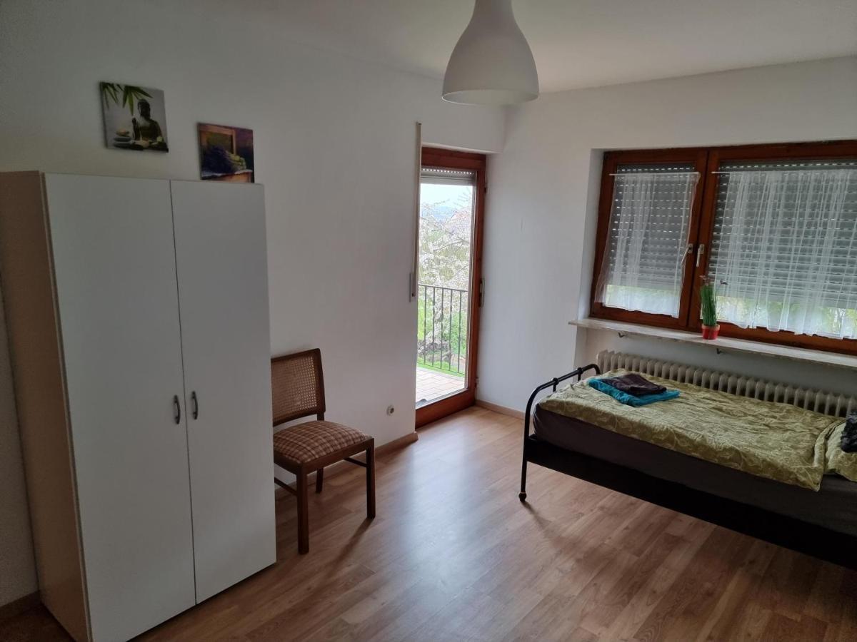 Appartment Gude, Ulm- Stuttgart Heroldstatt 外观 照片